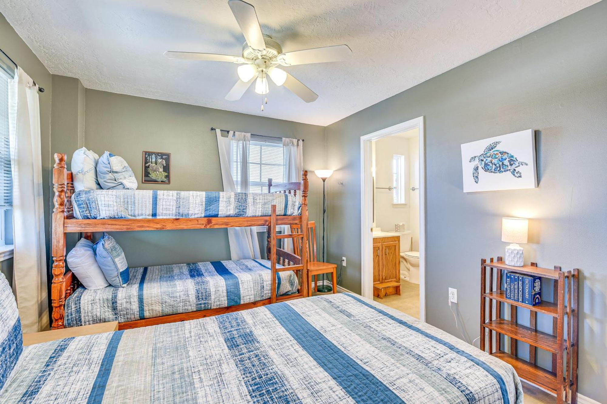 Crystal Beach Home With 2 Grills Walk To Shore! מראה חיצוני תמונה